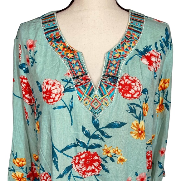 Belle by Kim Gravel  tunic top - Picture 2 of 4